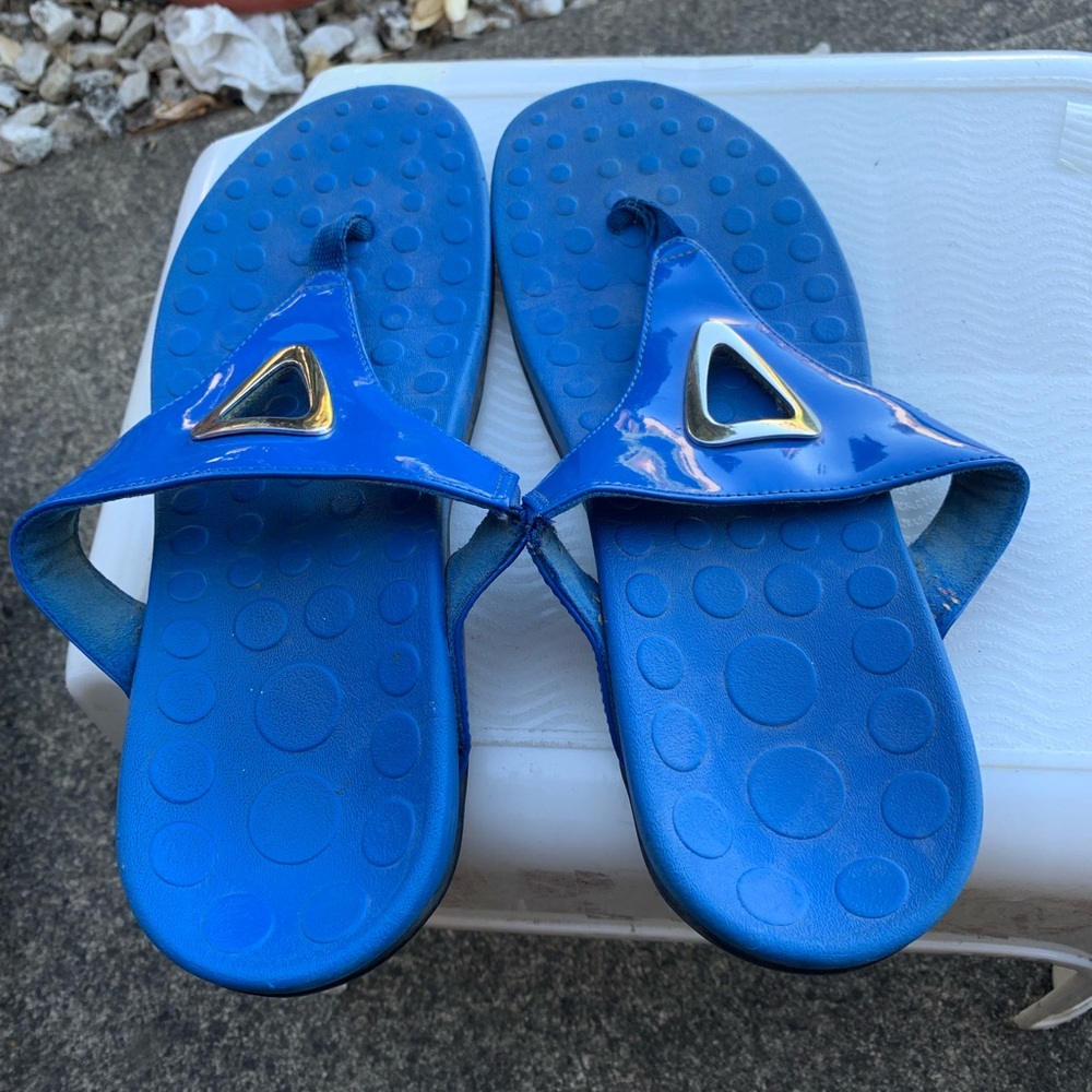 YARA ORTHAHEEL | Shoes | Women Size 8